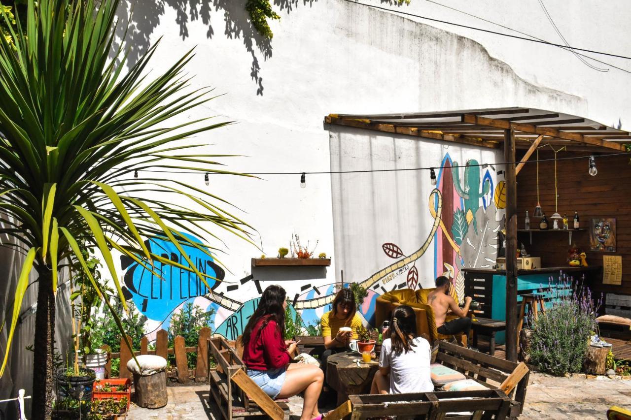 מר דל פלאטה Zeppelin Art-Hostel מראה חיצוני תמונה