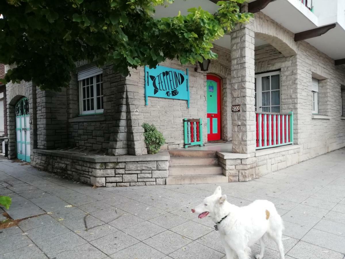 מר דל פלאטה Zeppelin Art-Hostel מראה חיצוני תמונה